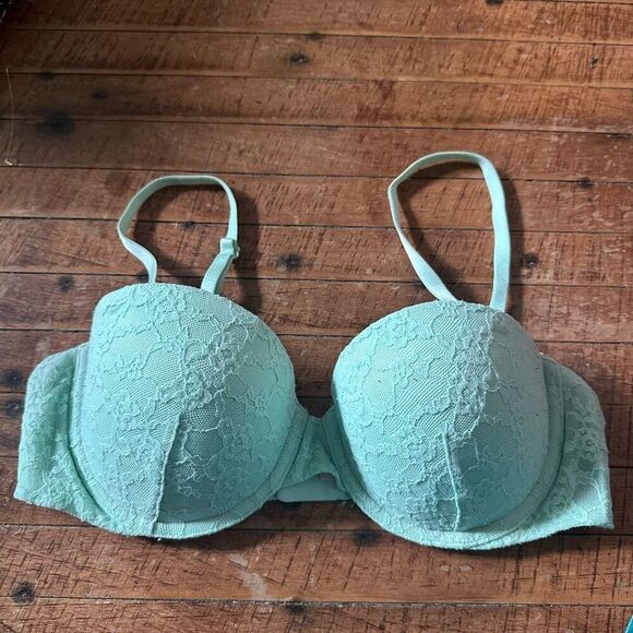 Victoria’s Secret blue floral lacy multi-way 36B bra - Picture 1 of 3